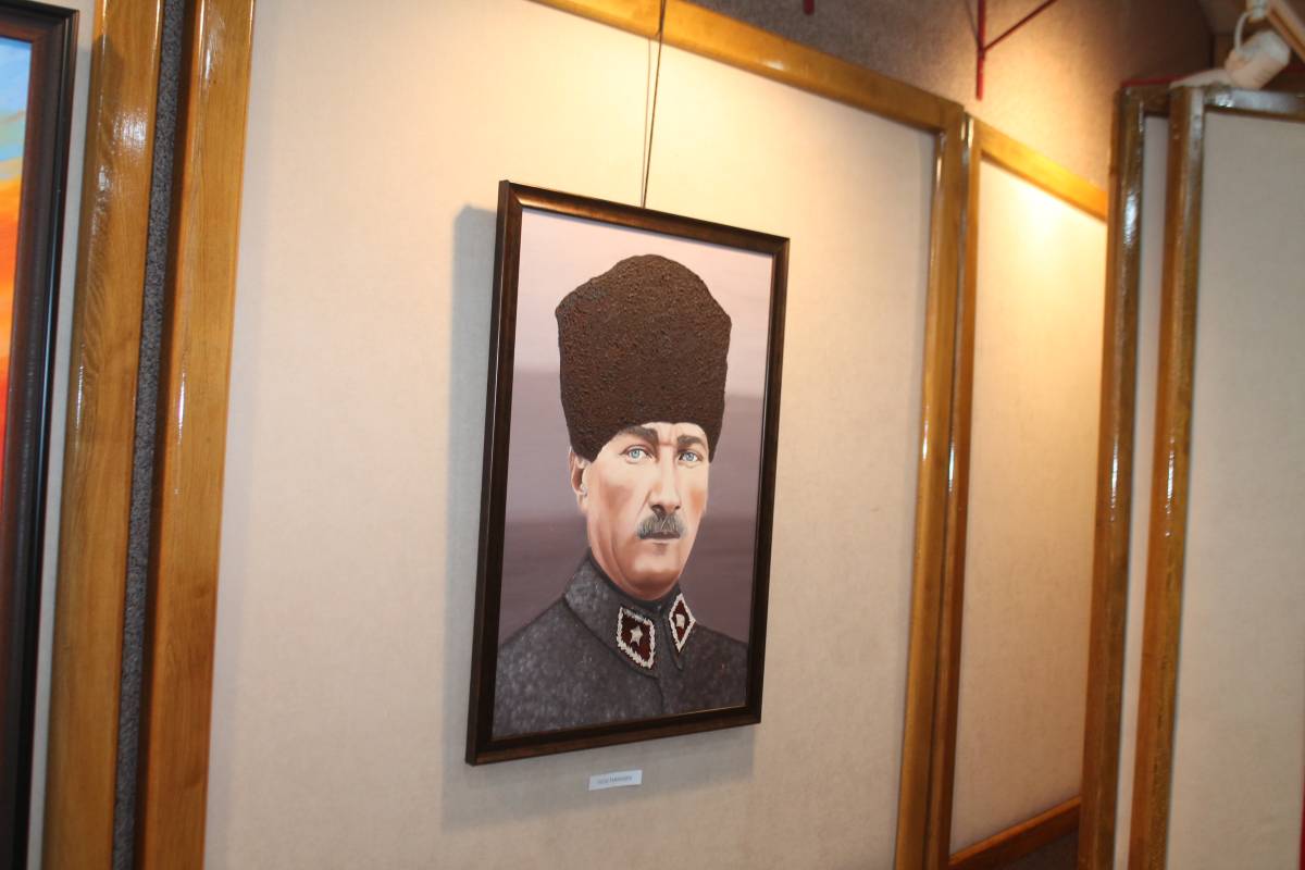 Samsun’da Atölye Martı Karma Resim Sergisi açıldı