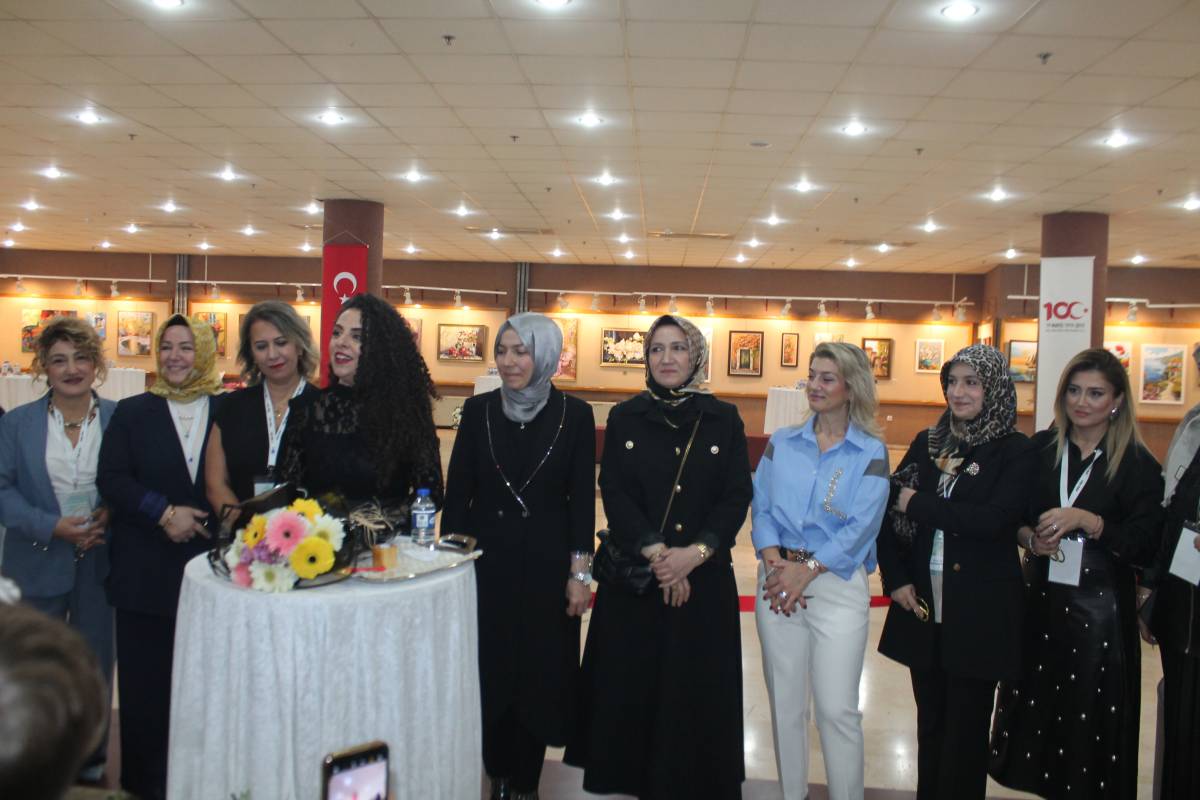 Samsun’da Atölye Martı Karma Resim Sergisi açıldı