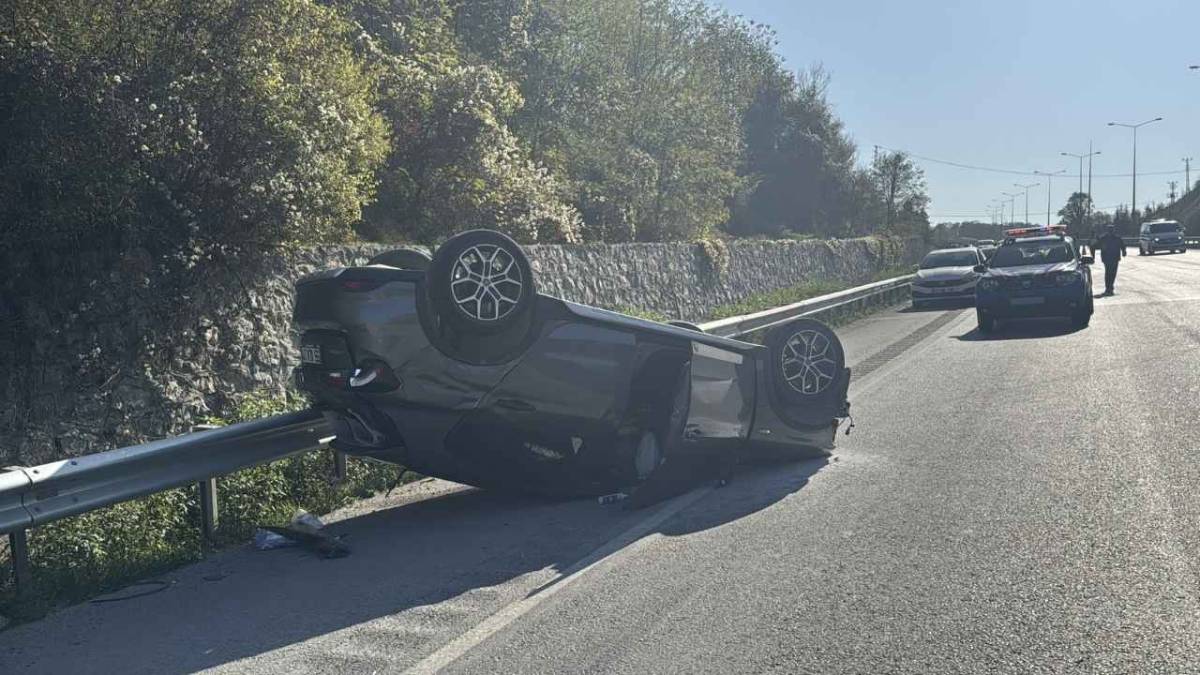 Samsun'da 3 aracın karıştığı trafik kazası: 4 yaralı