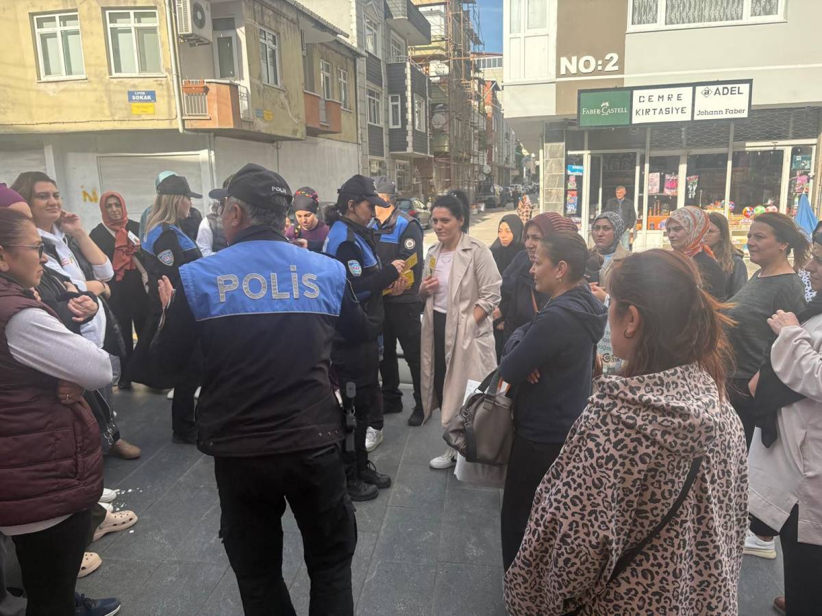 İlkadım’da polis vatandaşları bilgilendirdi