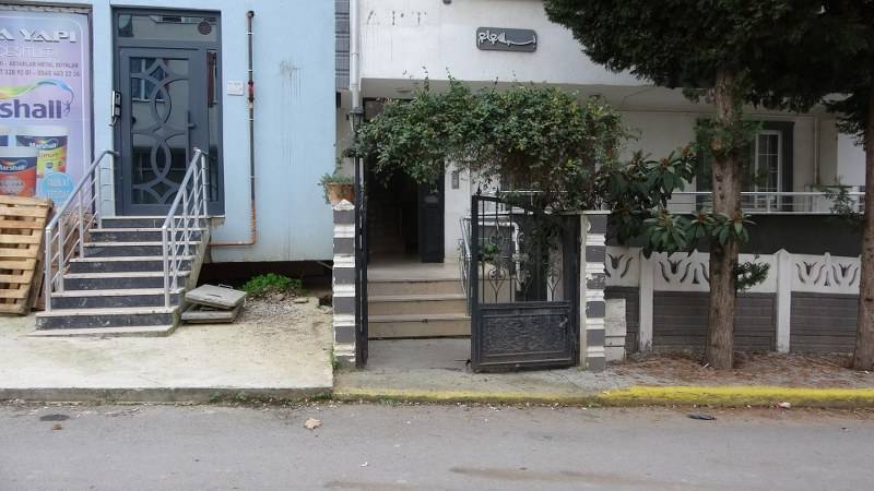 Polis memuru evinde başından vurulmuş halde ölü bulundu