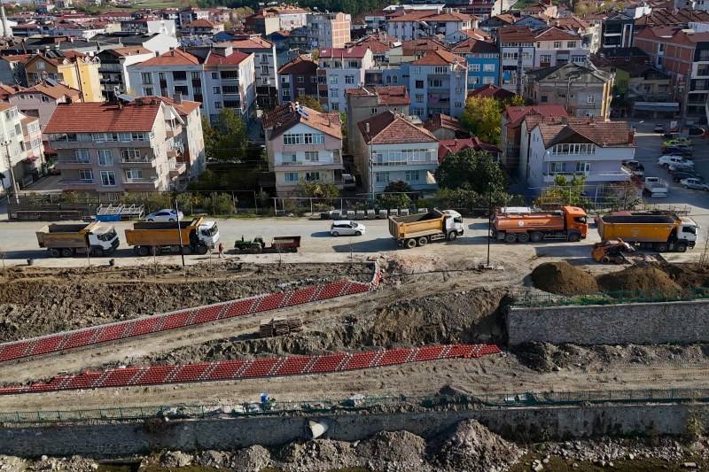 Samsun Büyükşehir Belediye Başkanı Doğan Alaçam'da projeleri inceledi