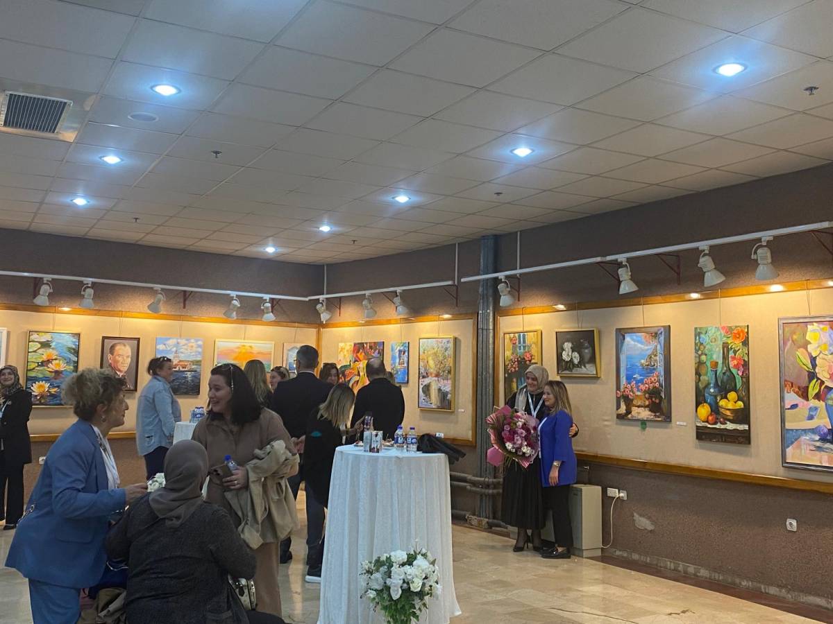 Samsun’da Atölye Martı Karma Resim Sergisi açıldı