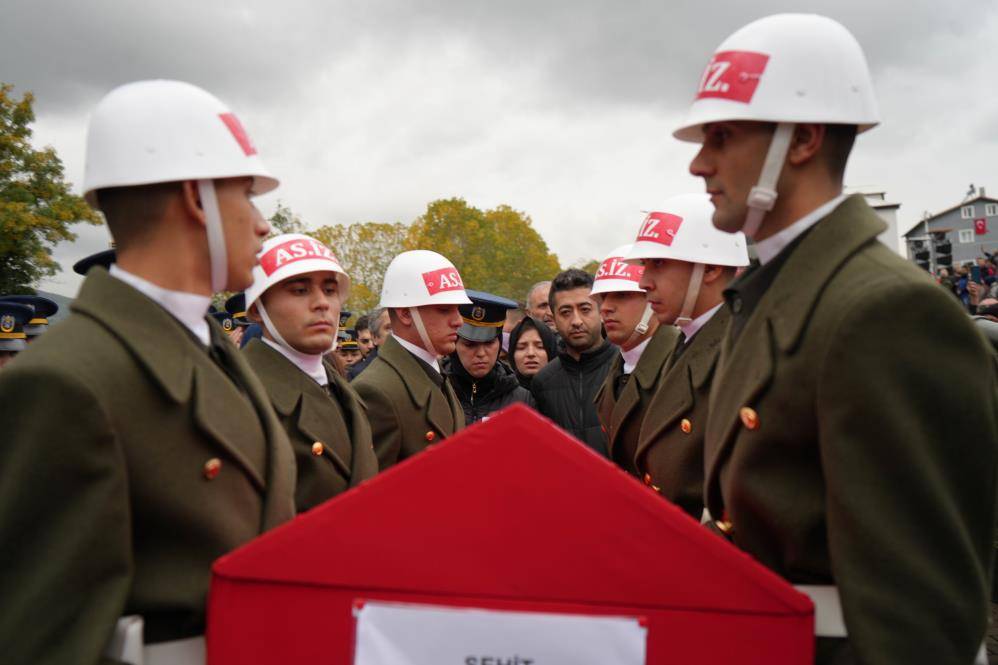 Samsunlu şehit Emre Altıok dualarla uğurlandı