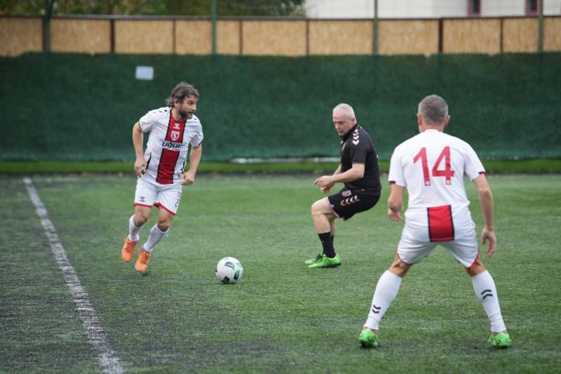 Samsunspor’un eski futbolcuları ile öğretmenlerden 24 Kasım maçı