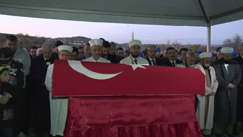 Şehit Astsubay Ramazan Yağız,son yolculuğuna uğurlandı