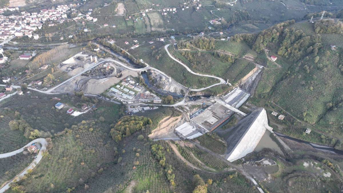 AK Partili Minuz'dan sel kapanı çalışmalarına inceleme