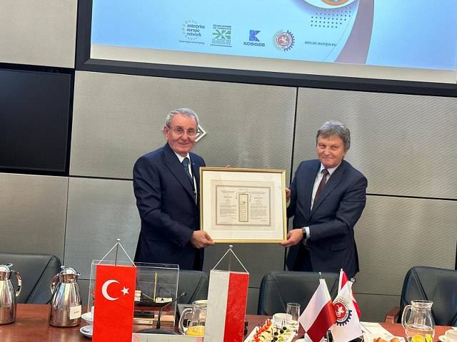 Varşova’da Samsun zirvesi