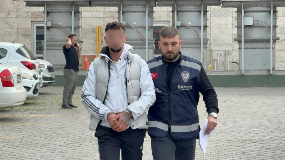 Samsun’da yanlış anlama kanlı bitti: Yardım etmek isterken bıçaklandı