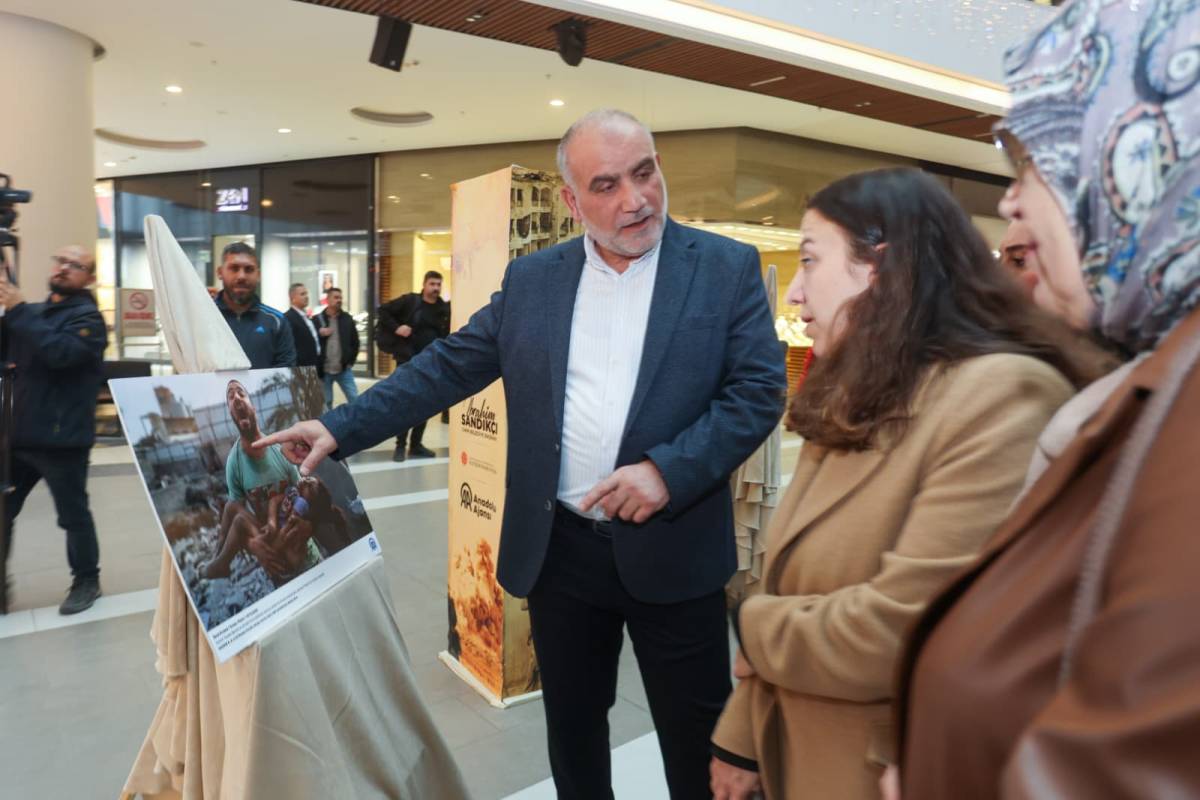 Canik Belediyesi Filistin'deki Zulmü Fotoğraf Kareleriyle Aktardı