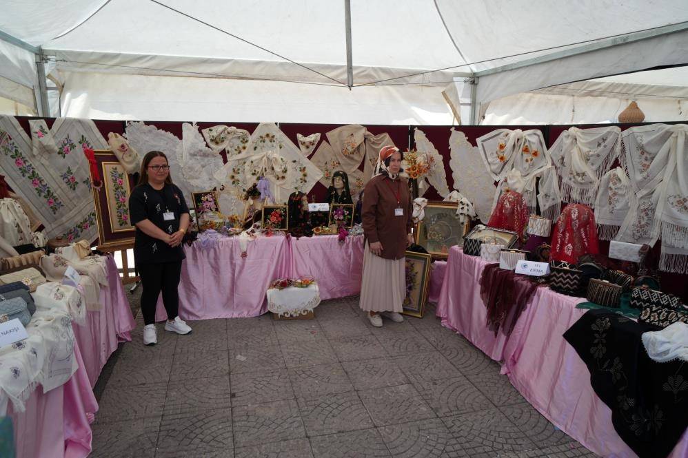 Samsun’da MESEM ve Halk Eğitim kurslarına yoğun katılım