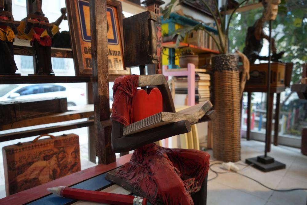 Samsunlu ahşap ustasından Tahta Yürek doğdu