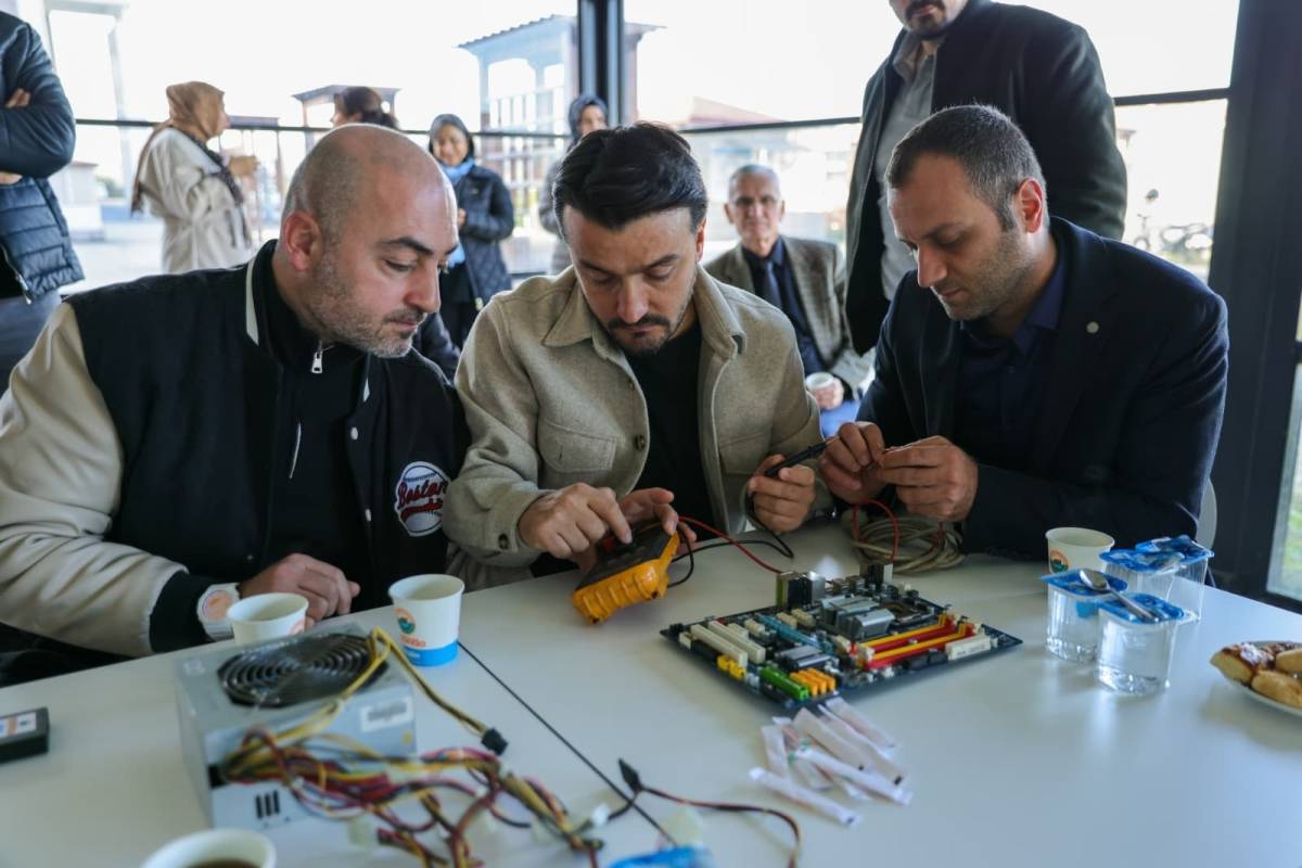 İlkadım Belediye Başkanı Kurnaz'dan vatandaşlara elektronik atık uyarısı