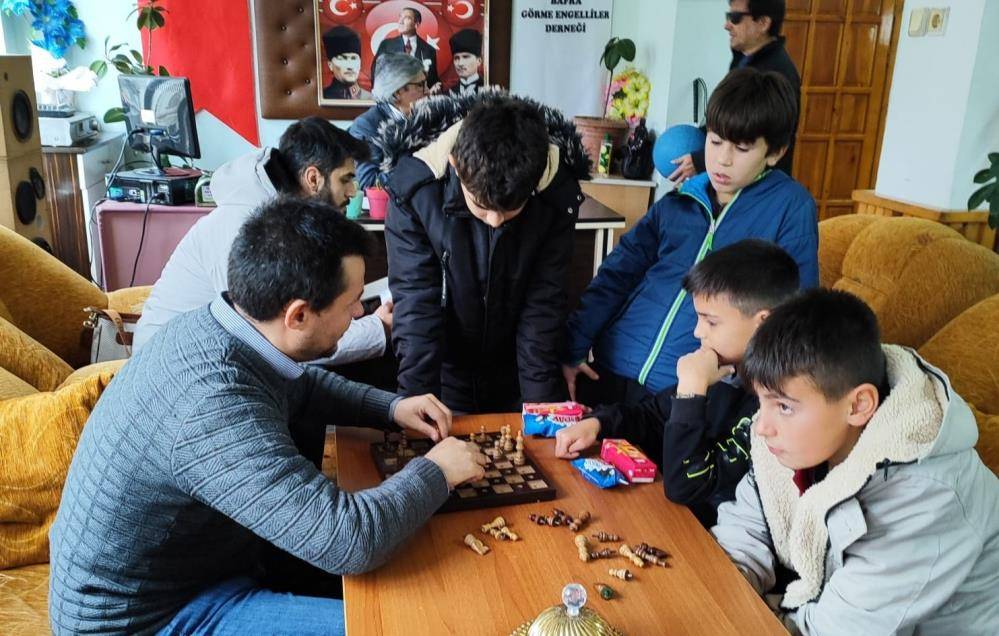 Samsun'da görme engellilerle empati köprüsü kuruldu