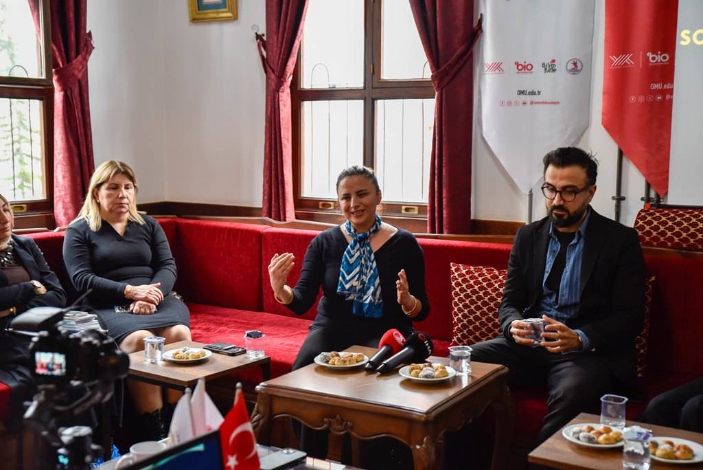 OMÜ'de koruyucu aileliğin psikolojik ve insani boyutları tartışıldı