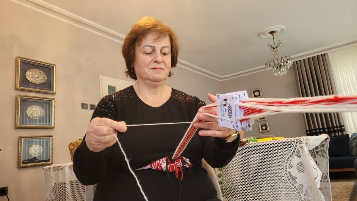 Samsun'da geleneksel Türk dokuma sanatı çarpana yeni nesillere aktarılıyor