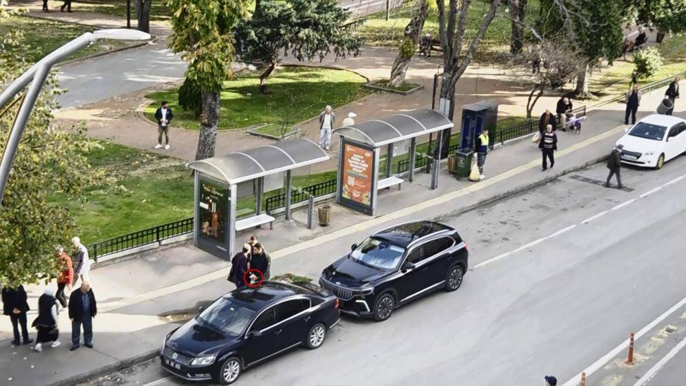 Samsun'da yaşlıların taşlı ve kemerli kavgası