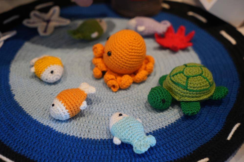 Samsun'da yeğeninin alerjisi nedeniyle yaptığı küçük hediye, büyük bir emek hikayesine dönüştü