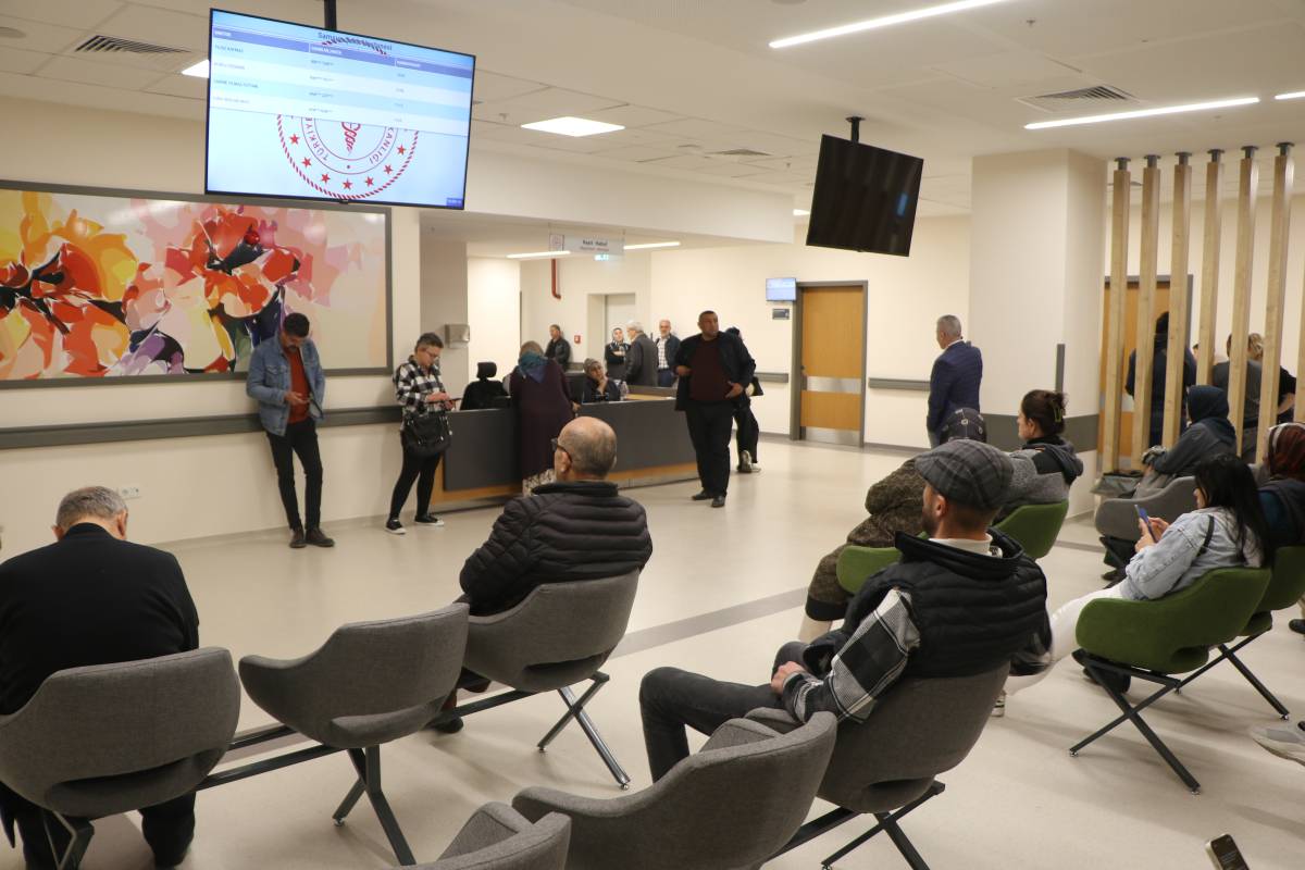 Samsun İl Sağlık Müdürü Uras: Şehir hastanemiz Karadeniz için tam bir sağlık üssü