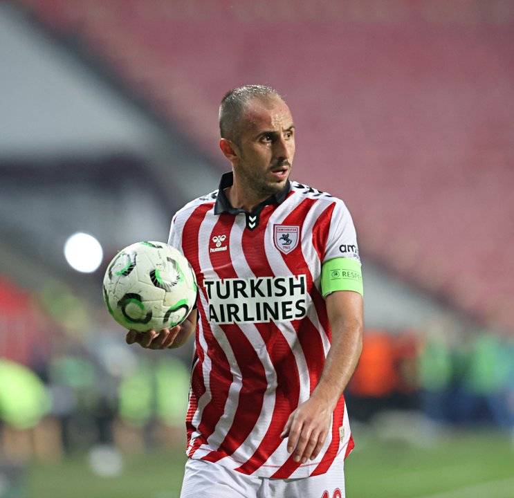 Samsunspor’da sözleşme tehlikesi! Ntcham, Satka ve diğerleri o tarihte başka takımlarla anlaşabilir