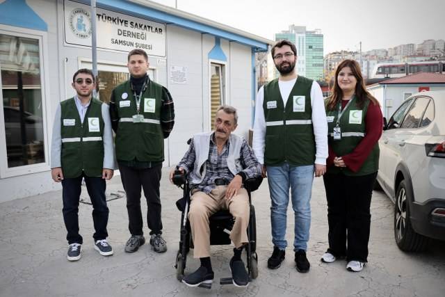 Samsun’da dram! Alkol yüzünden bacağını kaybetti, şimdi kanser tedavisi görüyor