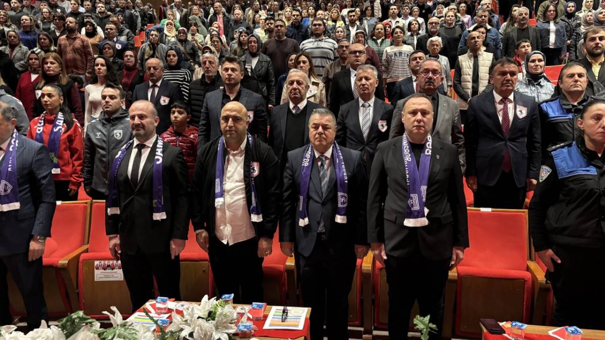 Dünya Engelliler Günü'nde özel çocuklar Samsunspor formasıyla sahne aldı