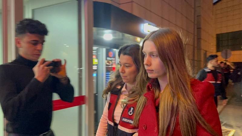 Aleyna Tilki, Danla Biliç ve İrem Sak  kan örneği alınması için Adli Tıp Kurumu'na getirildi