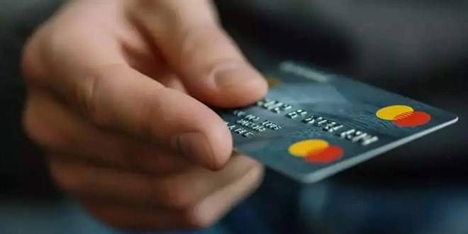 Kart kullananlara müjde! Kredi kartı faizlere indirim geldi