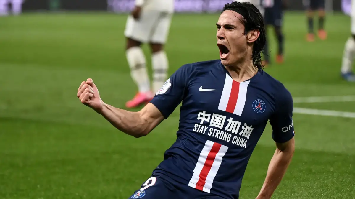 Edinson Cavani futbolu bıraktı mı?