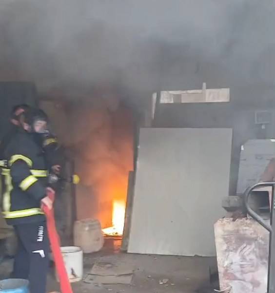 Demir atölyesinde patlama! 1 yaralı