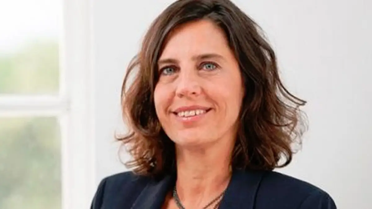 Ebru Köksal kimdir? Ne iş yapar?