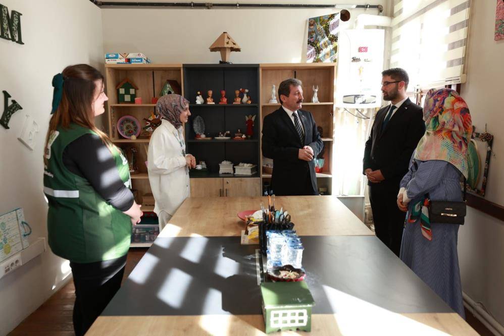 Yeşilay Samsun Şubesi, 'Bağımsız Gelecek, Sağlıklı Nesiller' vizyonuyla çalışmalarını sürdürüyorY