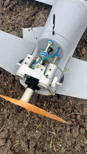 İHA boş araziye düştü!