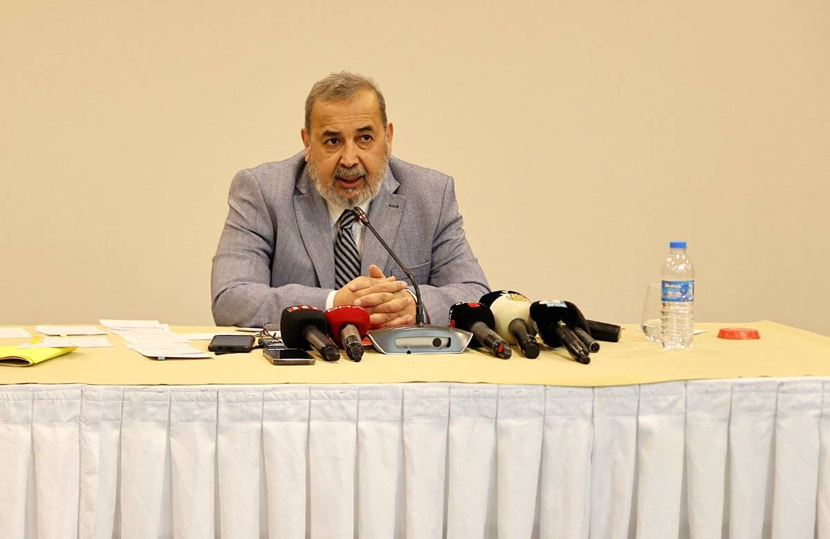 İsmail Uyanık kimdir?