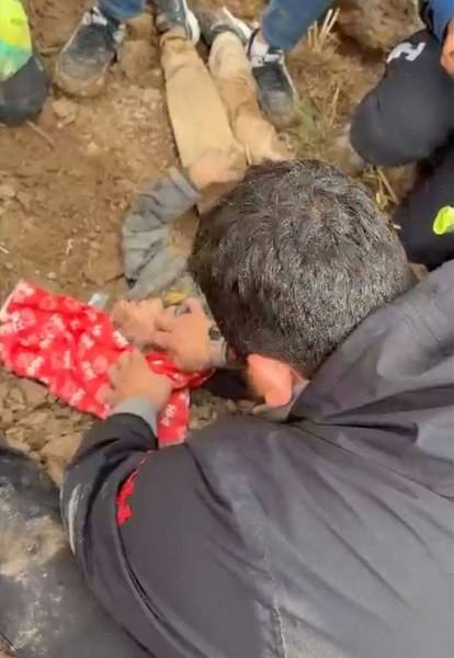 Kayıp olarak aranan aranıyordu! 10 yaşındaki çocuk toprağın altından çıkarıldı!