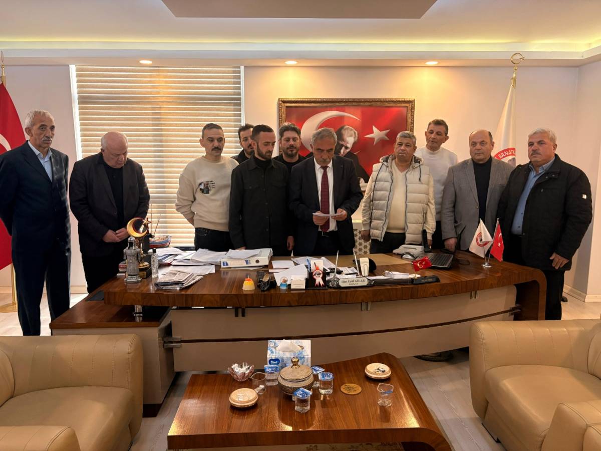 Samsun'da taksicilerden korsan taşımacılığa sert tepki: Korsan Taksiye Hayır!