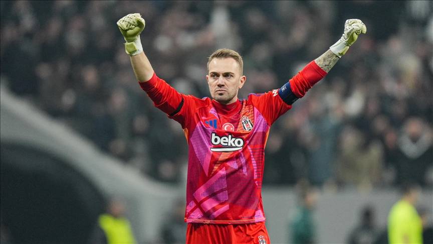 Mert Günok Fenerbahçe'ye mi gelecek?