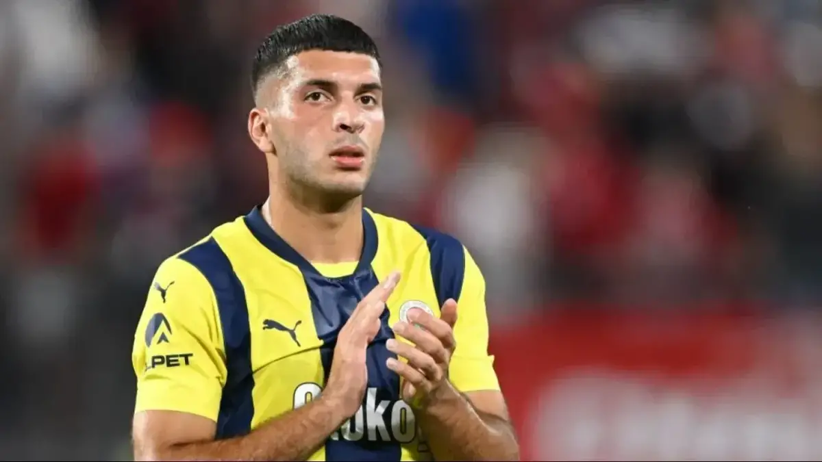 Trabzonspor Fenerbahçe'nin genç yıldızını istiyor