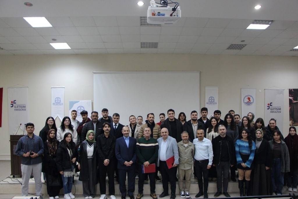 OMÜ'de Gazetecilik mesleğinin sahadaki gerçekleri ele alındı