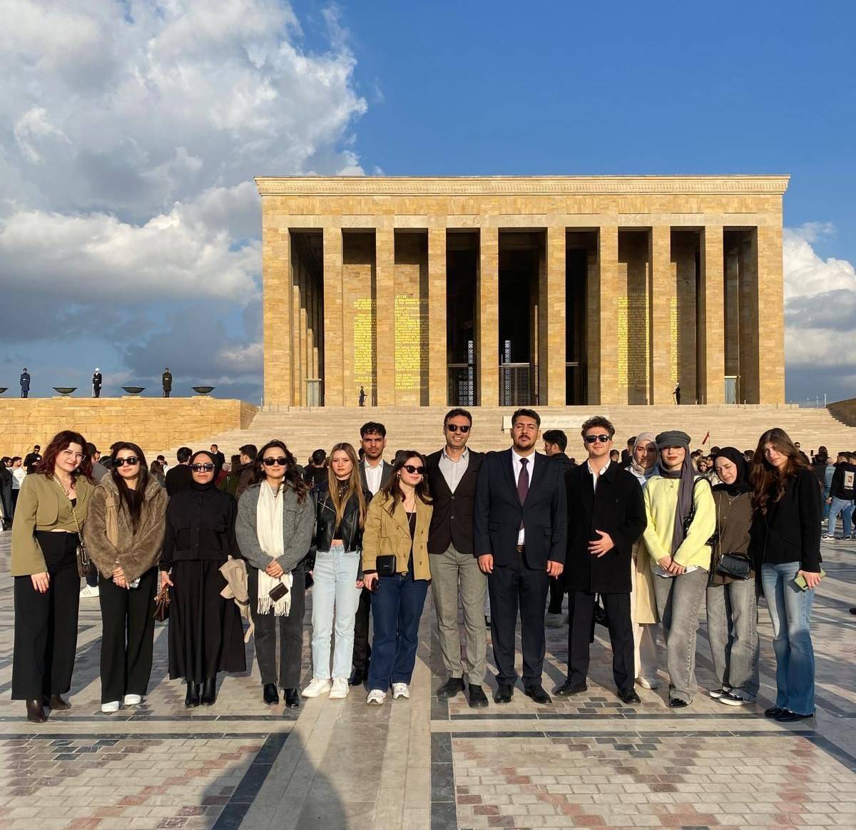 OMÜ Siyaset Bilimi Topluluğundan TBMM ve bakanlıklara ziyaret