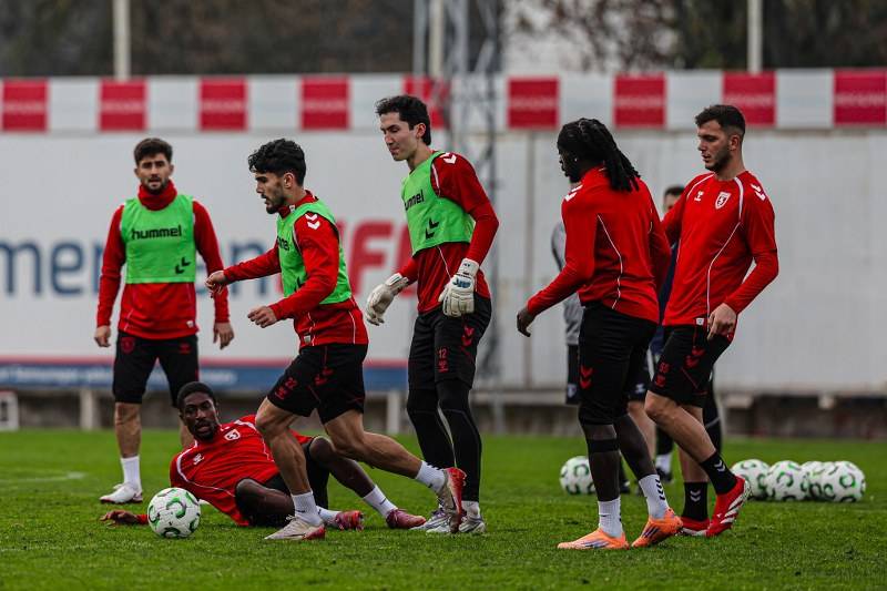 Samsunspor A.E.K. Atina FC karşılaşmasının hazırlıklarına başladı