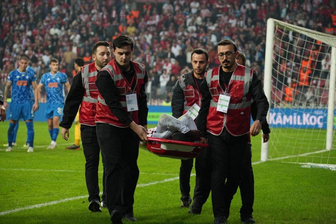 Samsunspor'dan Coulibaly'nin sakatlığıyla ilgili açıklama! Tekrar sakatlanma iddialarını yalanladı