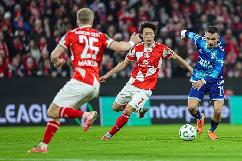 Samsunspor, Mainz'a kaybetti ama Konferans Ligi'nde playofflara kaldı