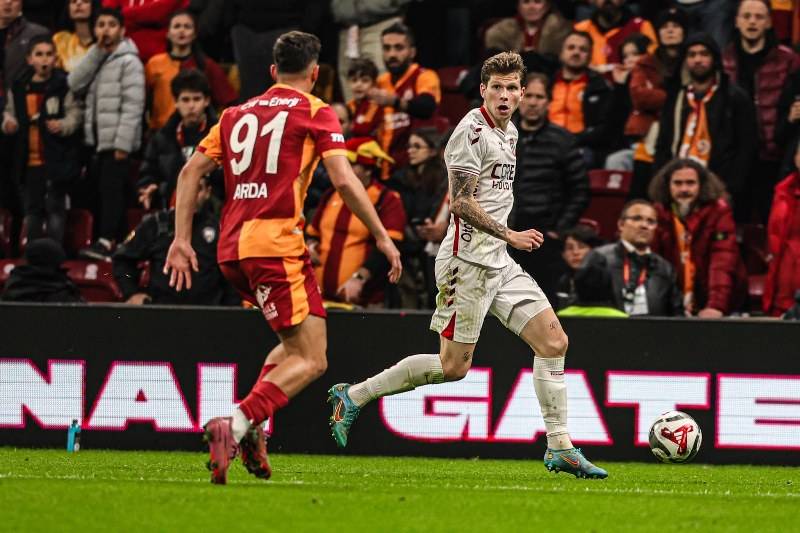 Tomasson'dan Galatasaray'a karşı kötü performans