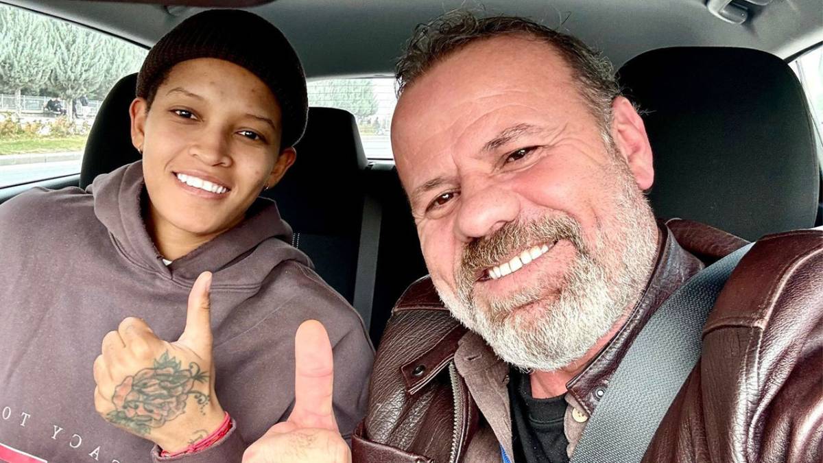 Milli voleybolcu Melissa Vargas'ın Malatya sevgisi!  Ehliyetini Malatya'dan aldı