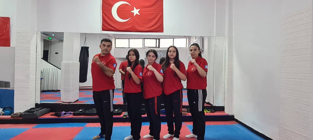 Samsunlu sporcular Alpagut Milli Takımı ile Dünya Şampiyonası'nda