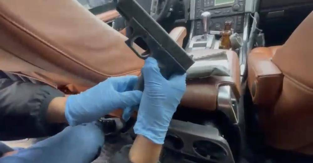 Samsun’da araçtaki elektronik zula polisin dikkatinden kaçmadı