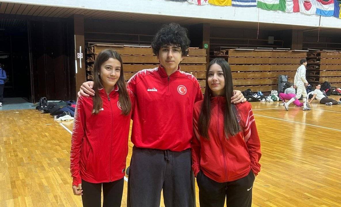 Samsun Eskrim Akademisi sporcuları Sırbistan’da milli takımı temsil etti