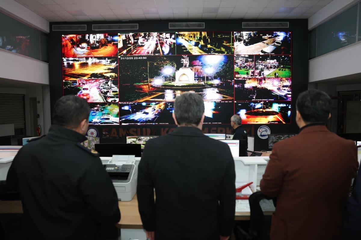 Samsun Valisi Orhan Tavlı'dan yılbaşı mesaisi