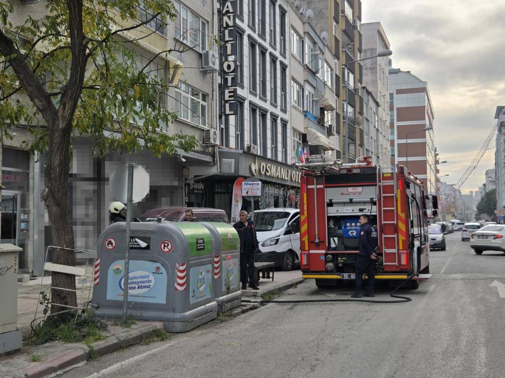 Samsun'da çöp konteyneri yangınına itfaiyeden müdahale